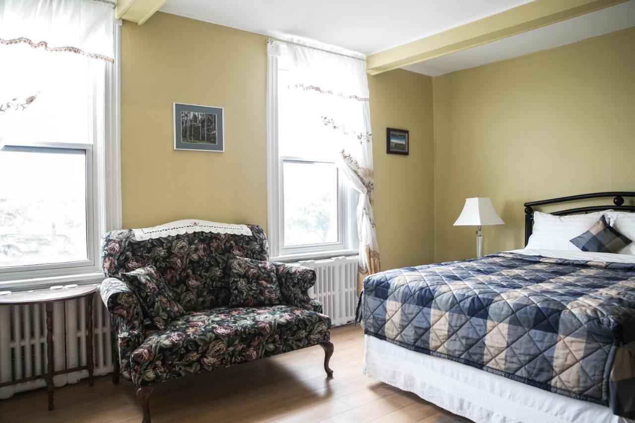 Le 227 Laurier B&B Gatineau Esterno foto