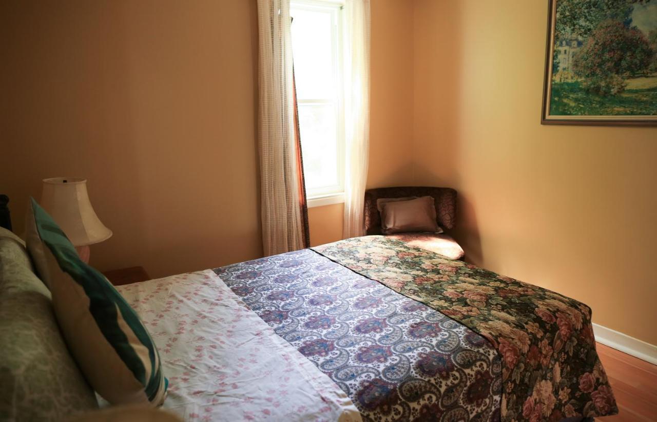 Le 227 Laurier B&B Gatineau Esterno foto